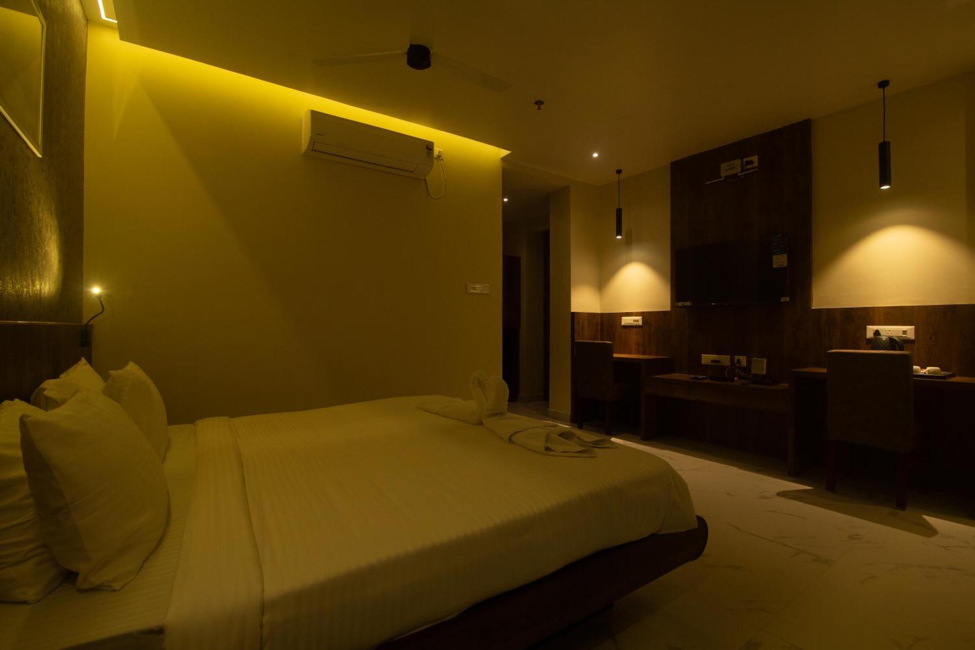 Hotel Palace View Murshidabad Eksteriør bilde